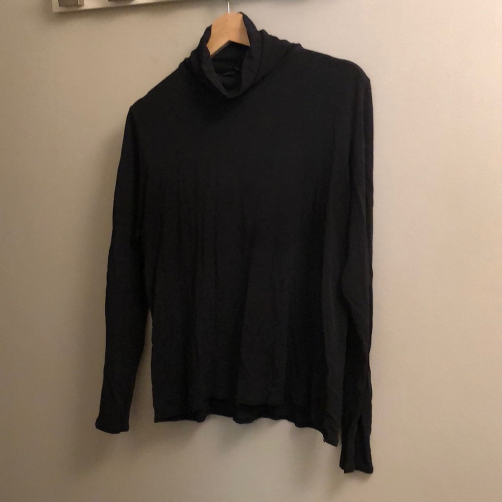 Eileen Fisher 100% silk black turtleneck